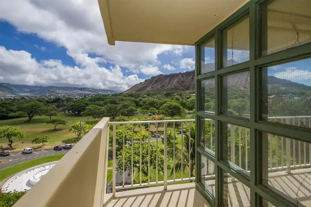 Diamond Head Beach Hotel ホノルル アパートホテル